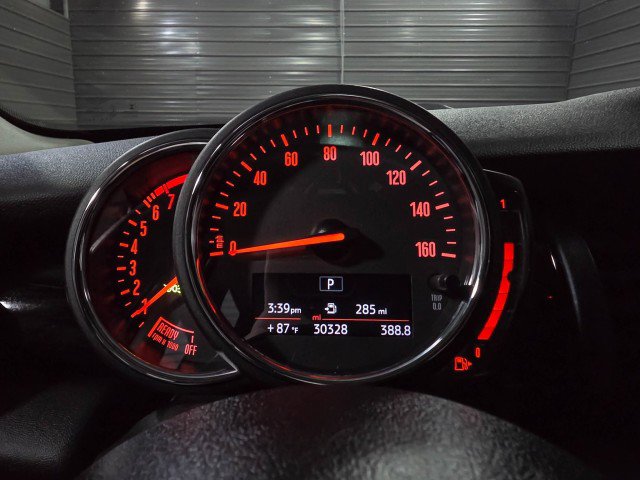 Used 2020 MINI Cooper 4-Door Hardtop FWD image 23