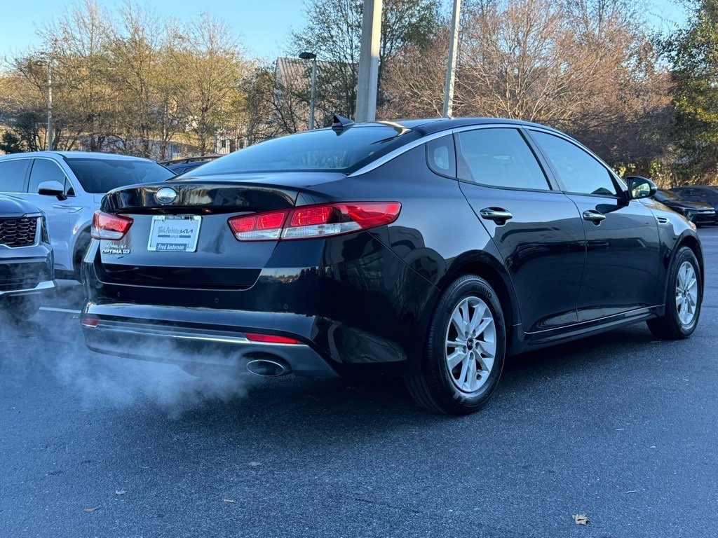 Used 2018 Kia Optima LX image 3