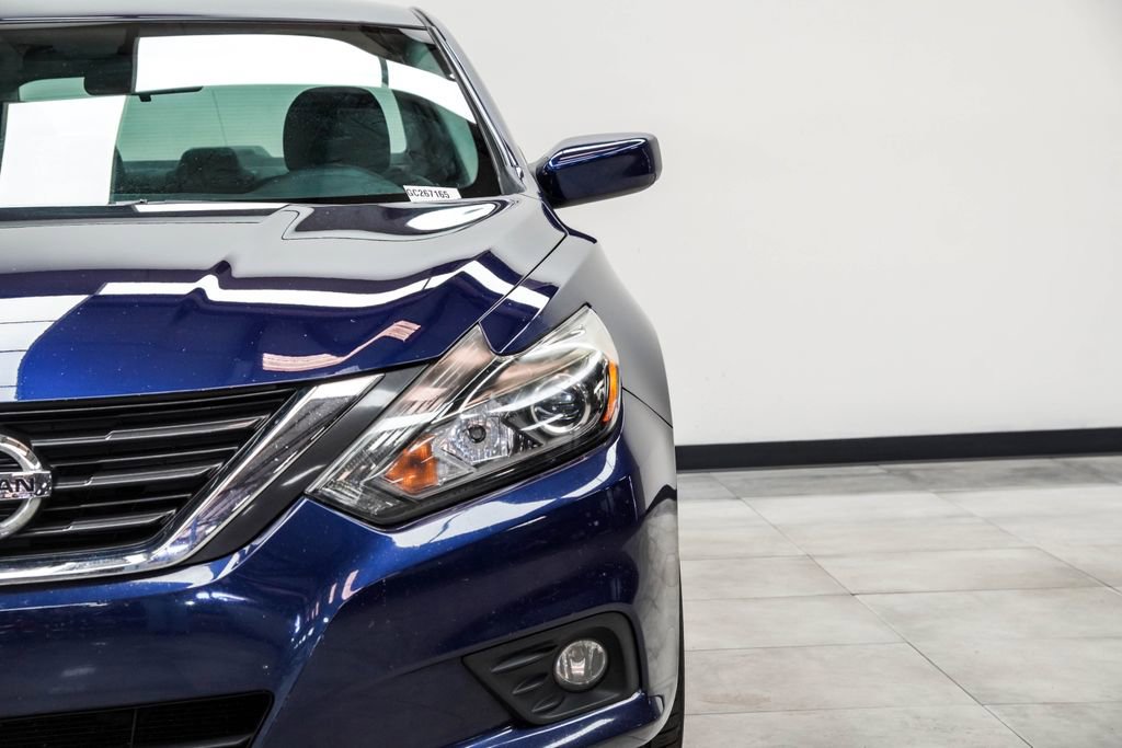 Used 2016 Nissan Altima 3.5 SR FWD image 4