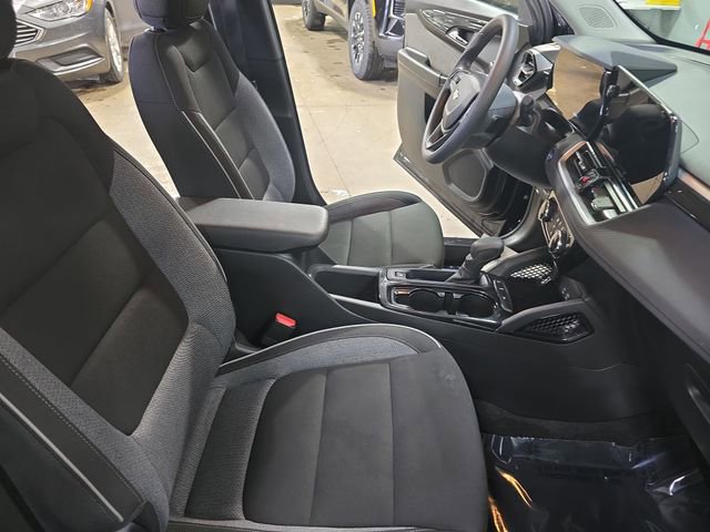 Used 2024 Chevrolet TrailBlazer LT w/ Driver Confidence Package image 13