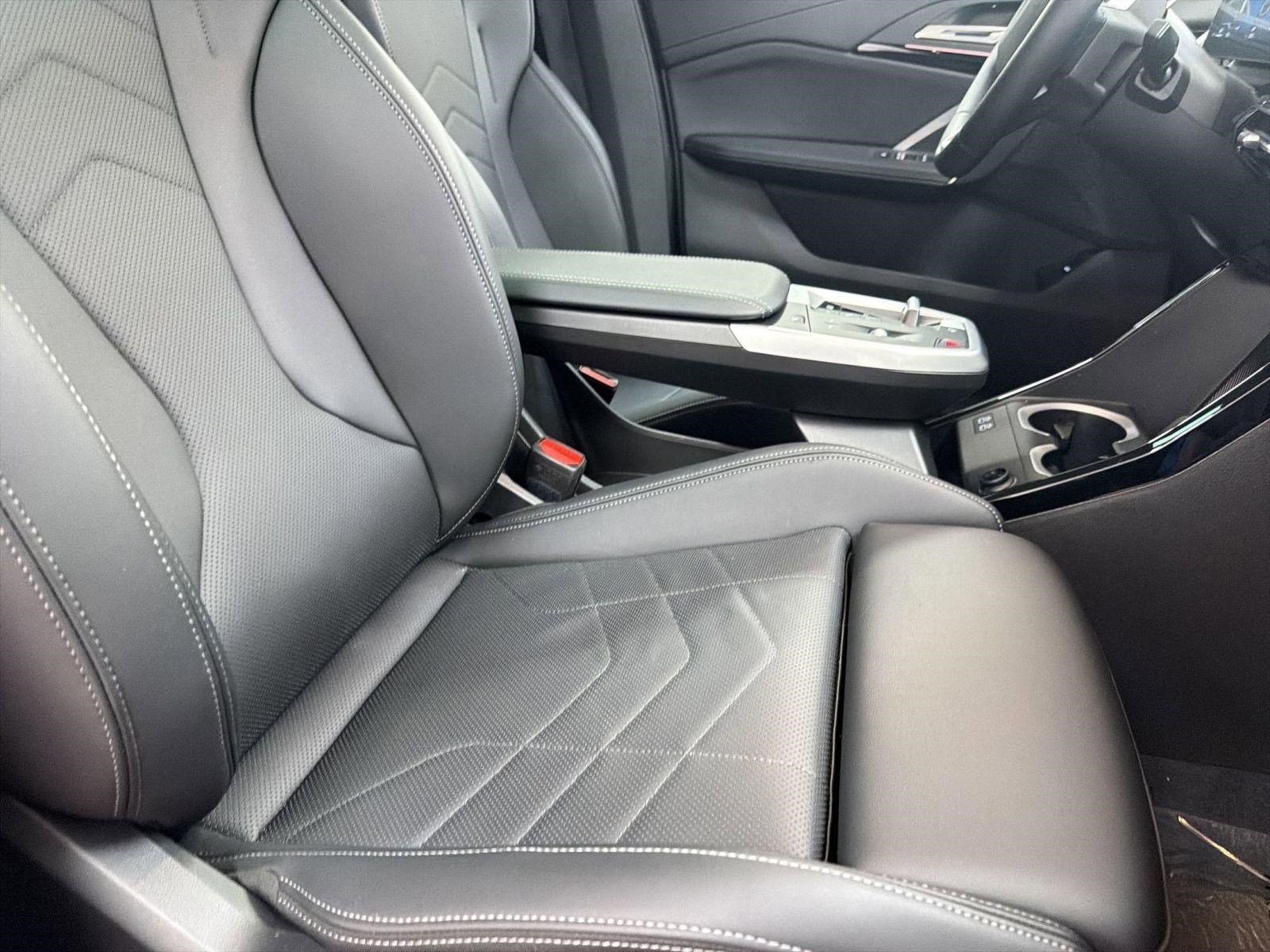 Certified 2025 BMW X2 xDrive28i w/ Technology Package image 28