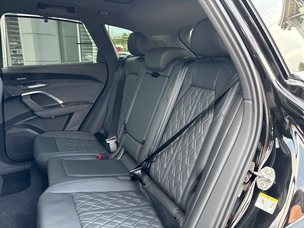 New 2026 Audi SQ5 Premium Plus AWD/4WD image 31