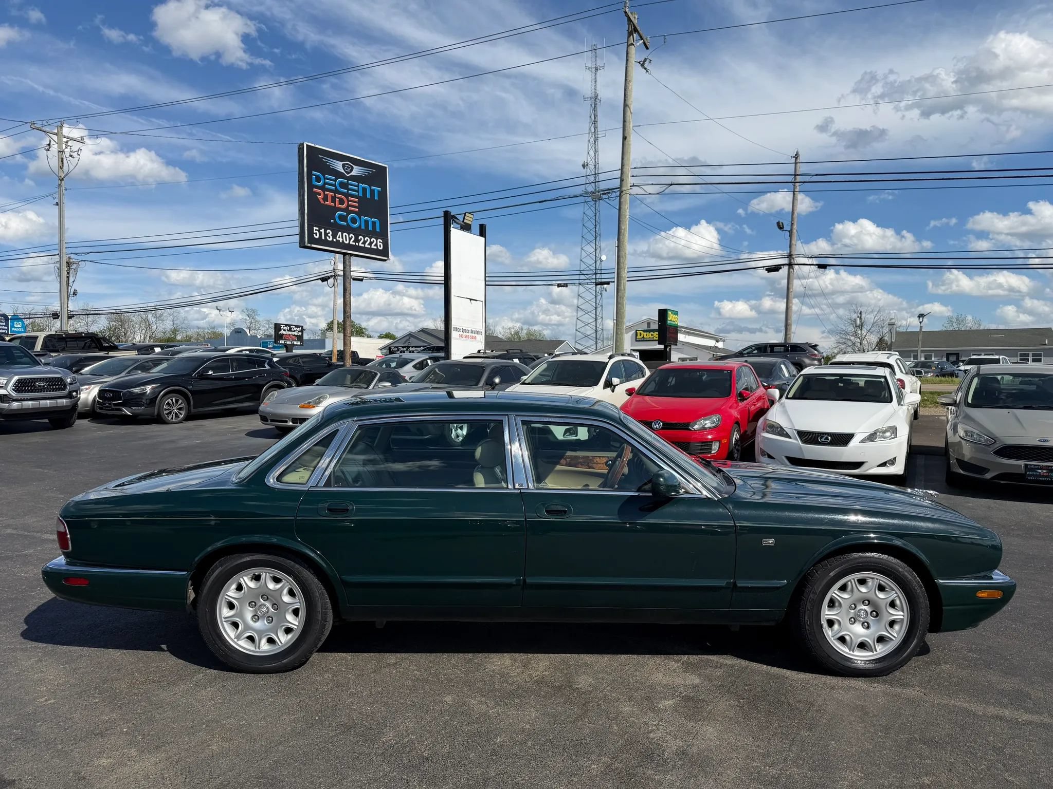 Used 2001 Jaguar XJ8 RWD image 2