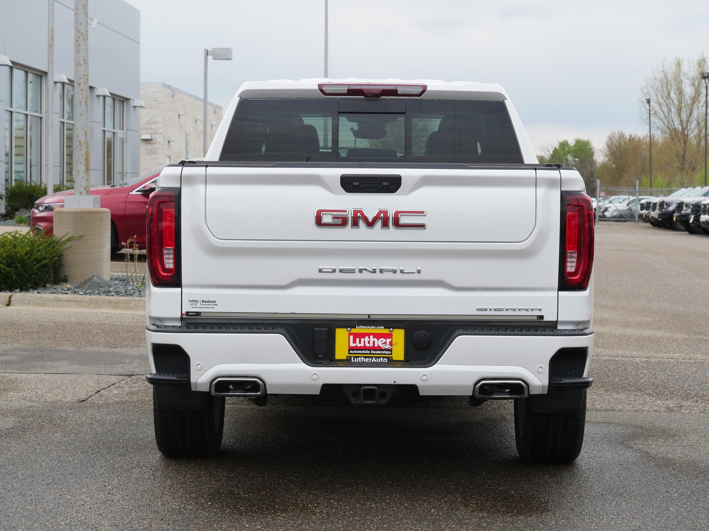 Used 2024 GMC Sierra 1500 Denali AWD/4WD image 6