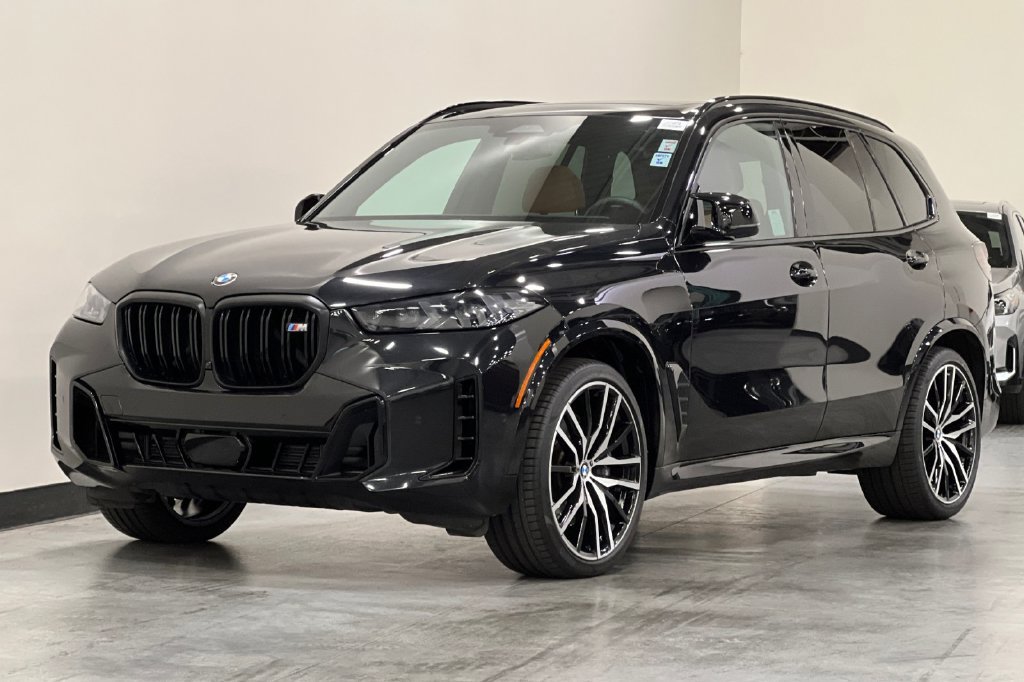 Used 2024 BMW X5 M60i w/ Climate Comfort Package AWD/4WD image 8