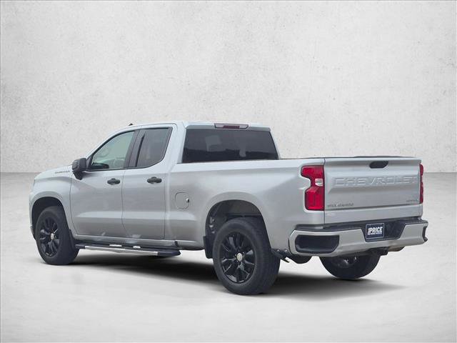 Used 2020 Chevrolet Silverado 1500 Custom w/ Custom Value Package RWD image 7