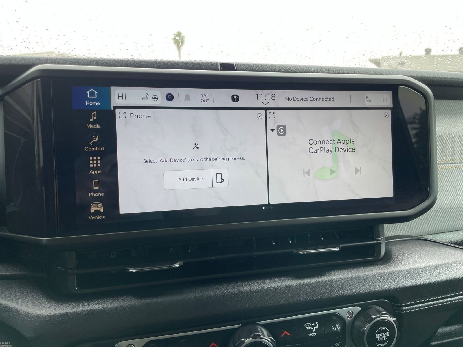 Used 2025 Jeep Wrangler Sahara image 21