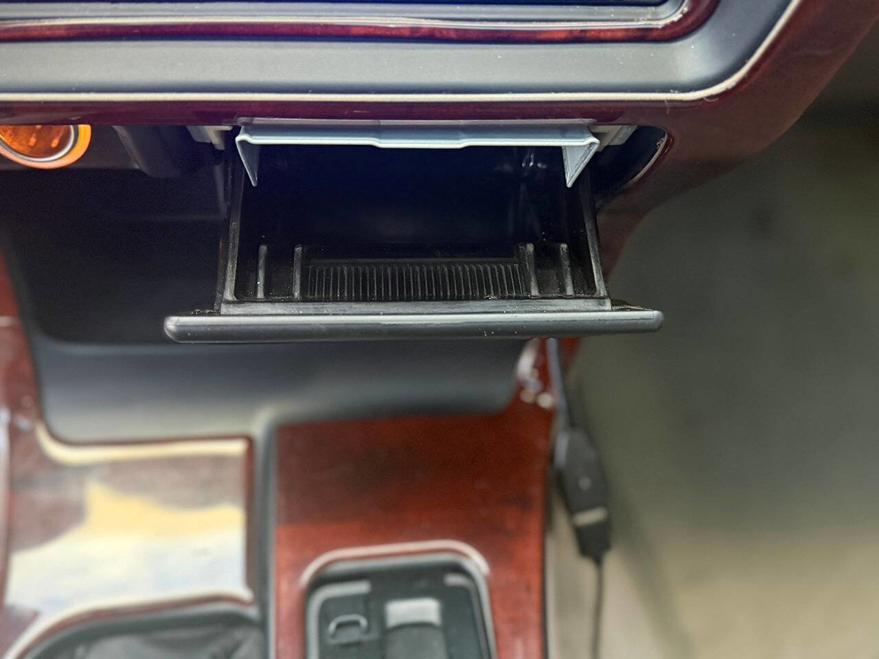 Used 2001 Toyota 4Runner SR5 image 26