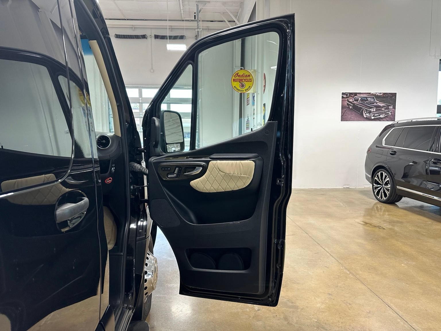 Used 2022 Mercedes-Benz Sprinter 3500 w/ Parking Package image 59