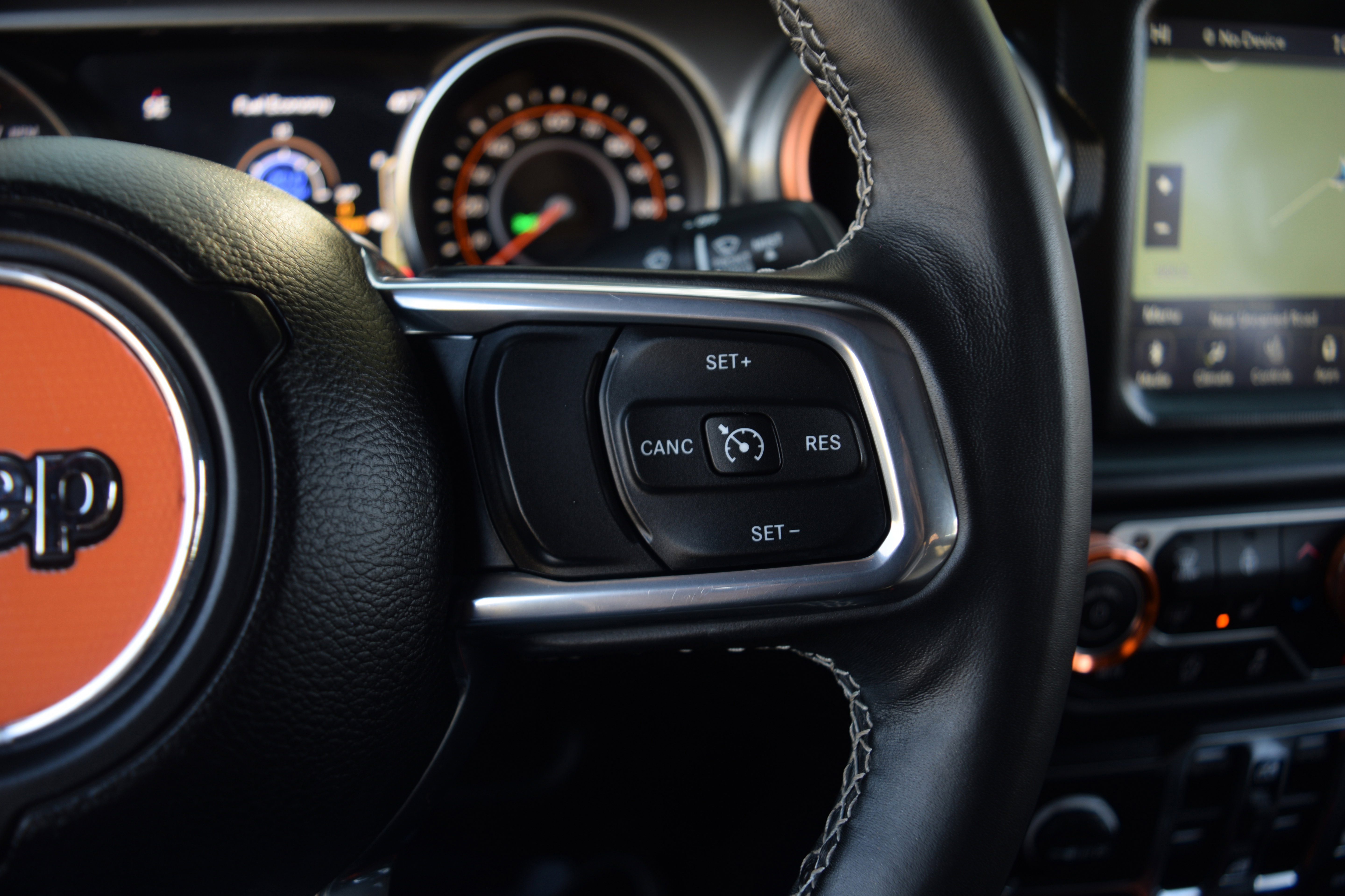 Used 2022 Jeep Wrangler Unlimited Sahara w/ Cold Weather Group image 5