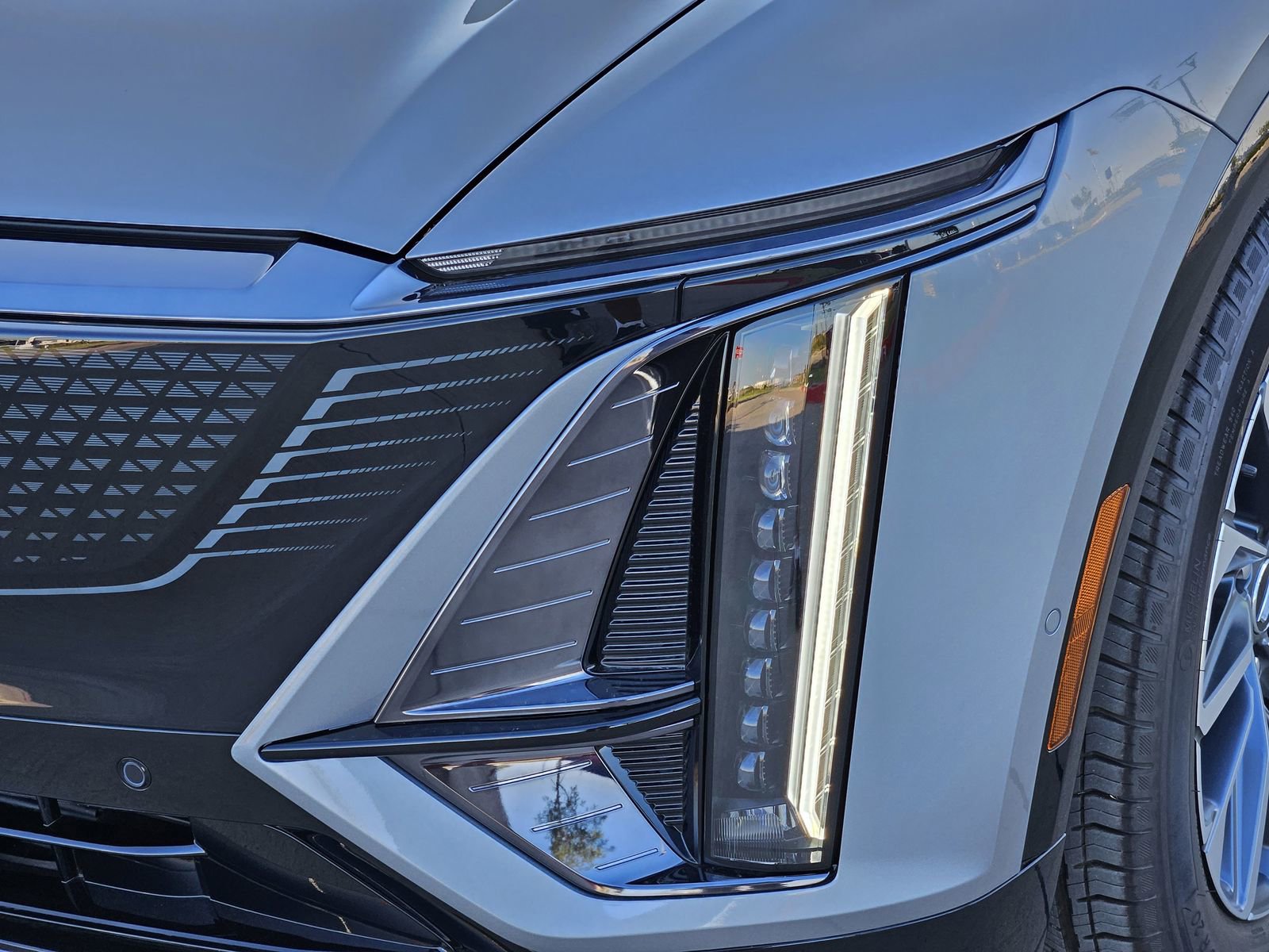 New 2026 Cadillac Lyriq Premium Sport w/ LPO, Premium Carpet Package RWD image 9