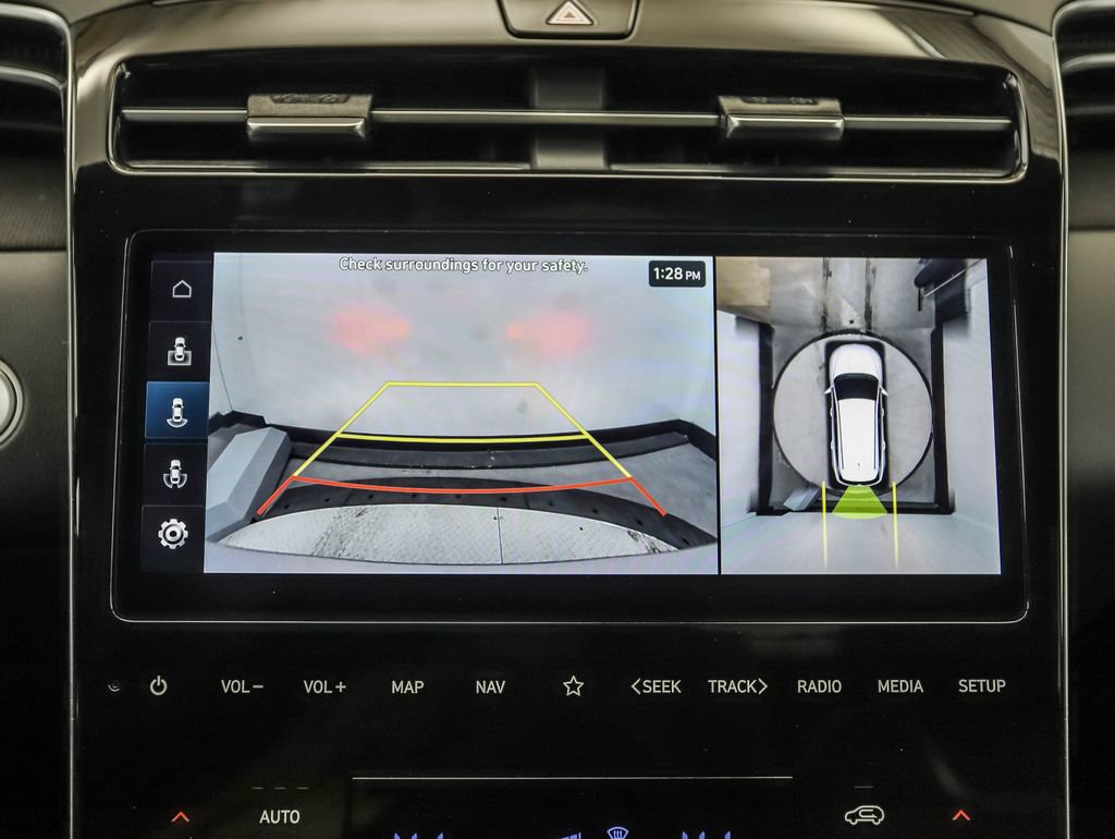 Used 2024 Hyundai Tucson Limited image 17