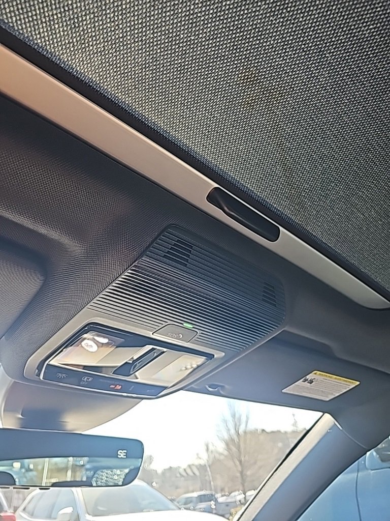 Used 2024 Volkswagen GTI SE image 7