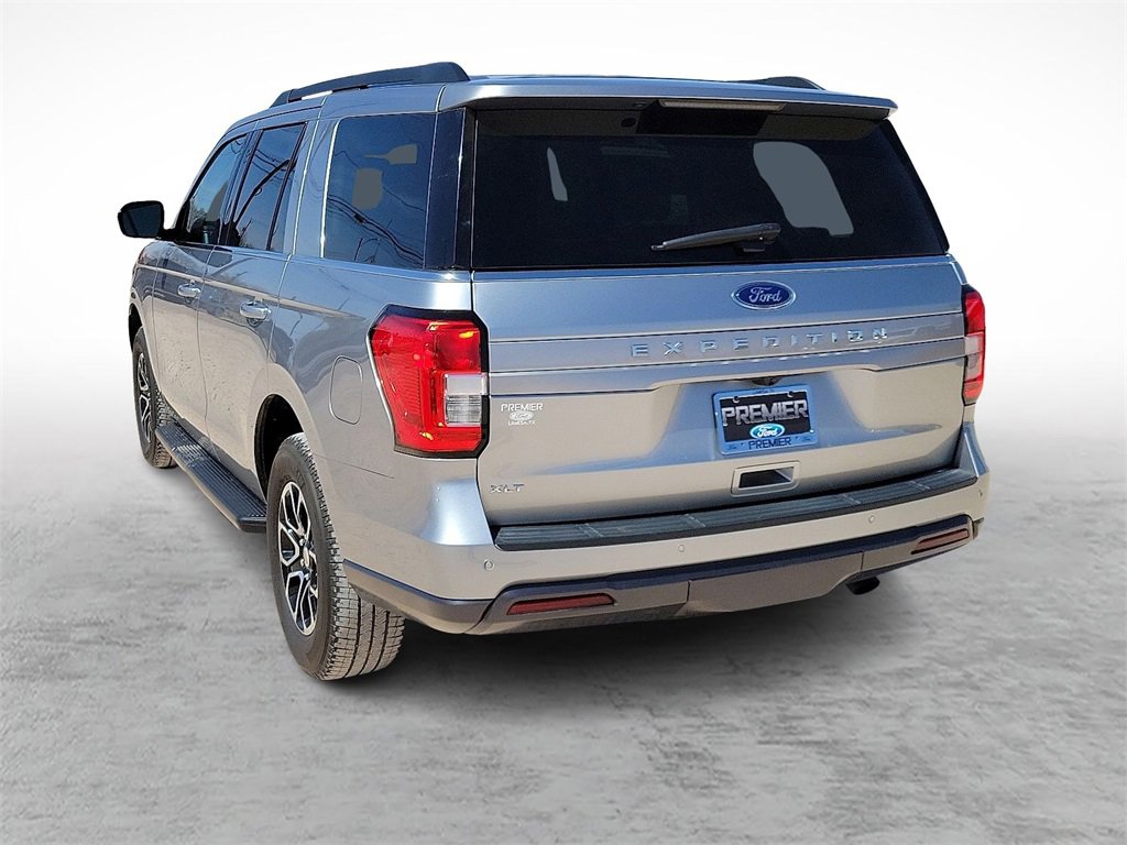 Used 2022 Ford Expedition XLT image 8