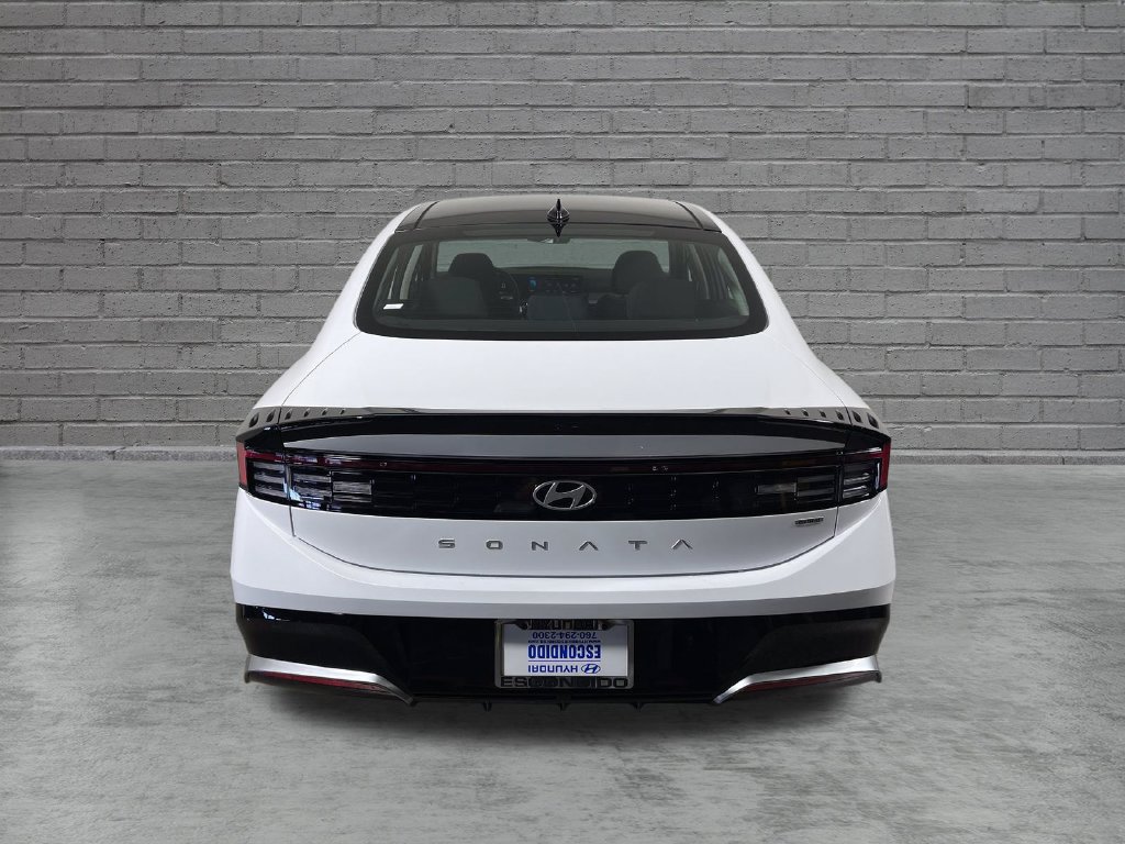 New 2027 Hyundai Sonata SEL FWD image 4