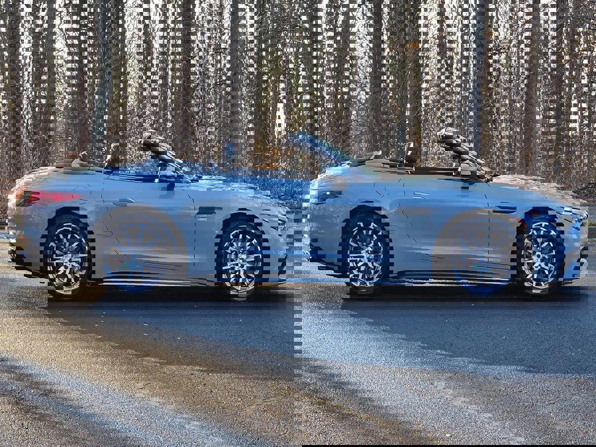 Used 2023 Mercedes-Benz SL 43 AMG image 7