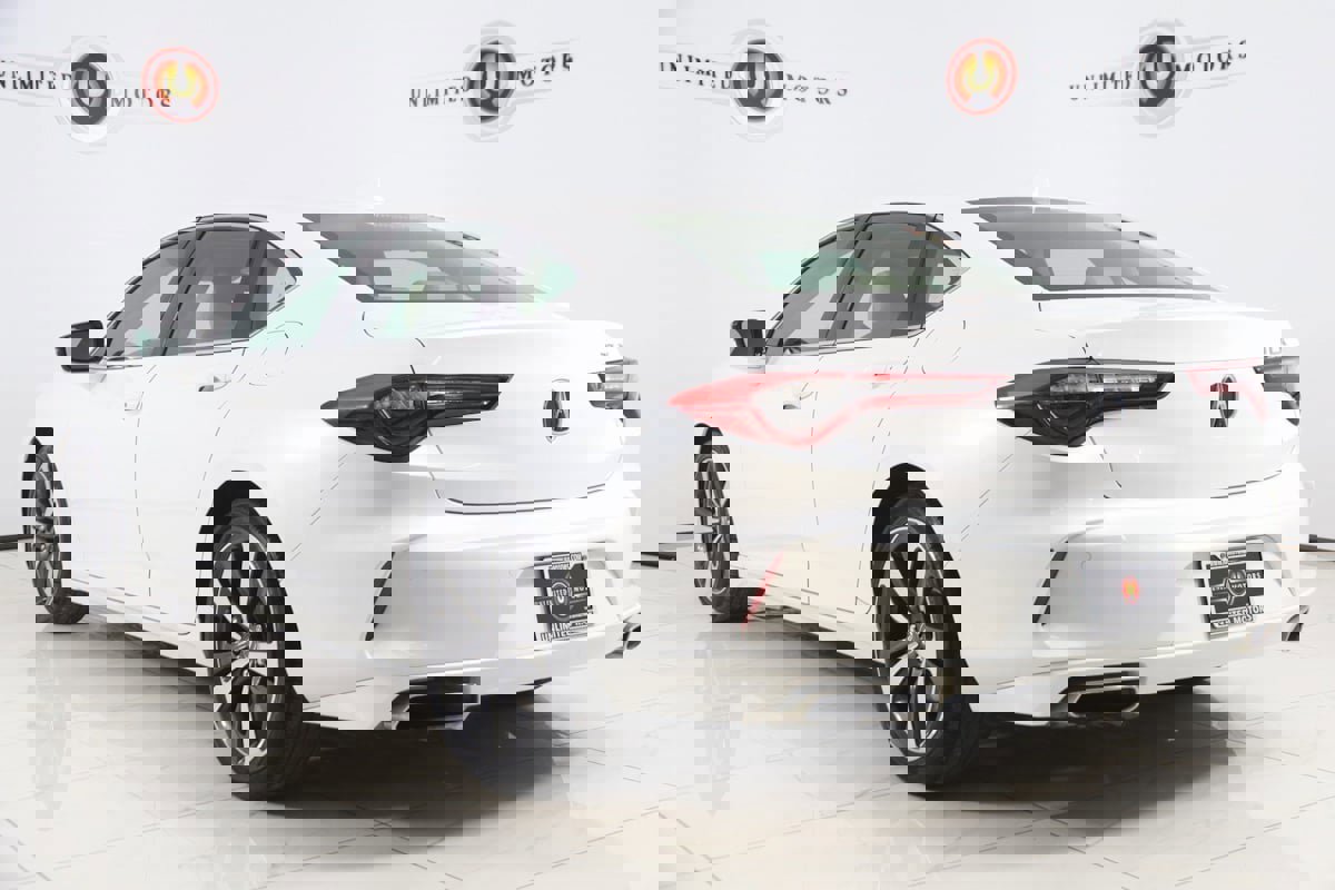 Used 2024 Acura TLX w/ Technology Package image 4