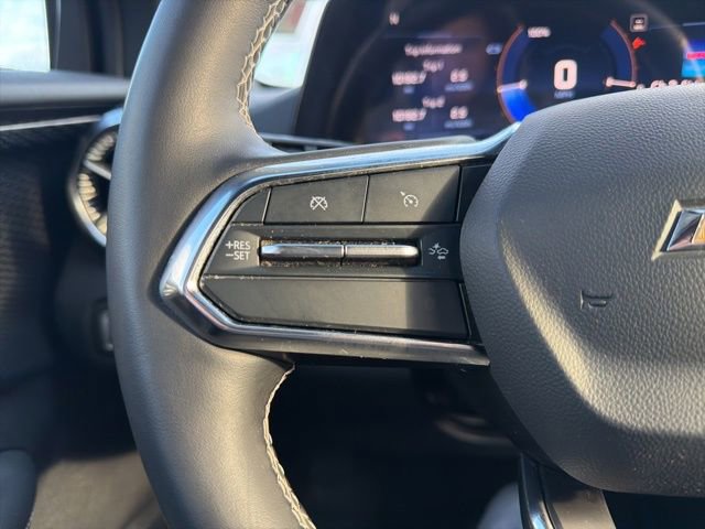 Used 2024 Chevrolet Blazer EV LT image 40