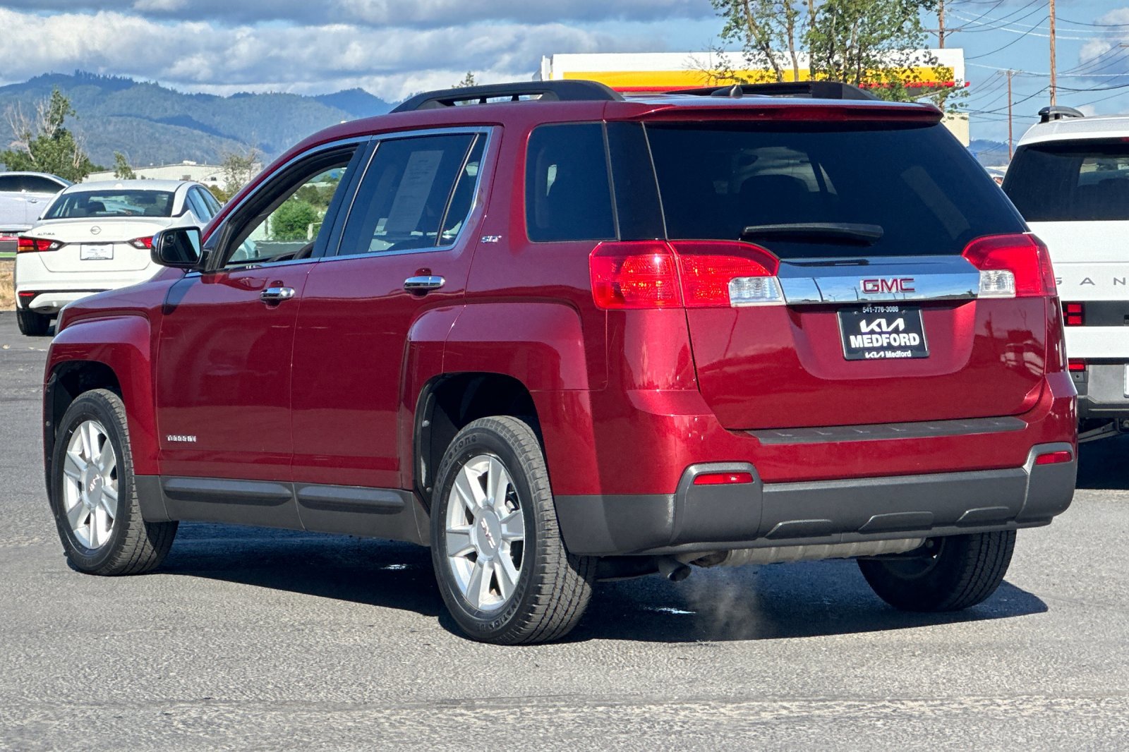 Used 2012 GMC Terrain SLT w/ LPO, Chrome Package AWD/4WD image 7