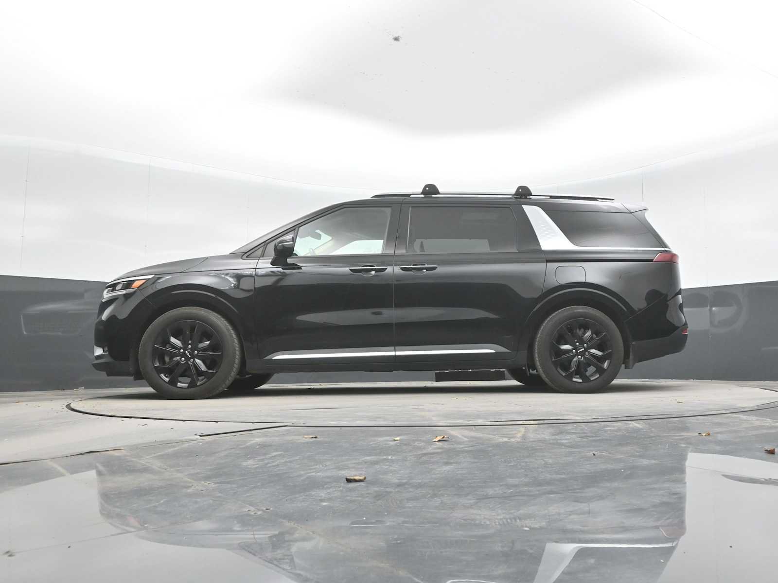 Used 2022 Kia Carnival SX Prestige FWD image 49