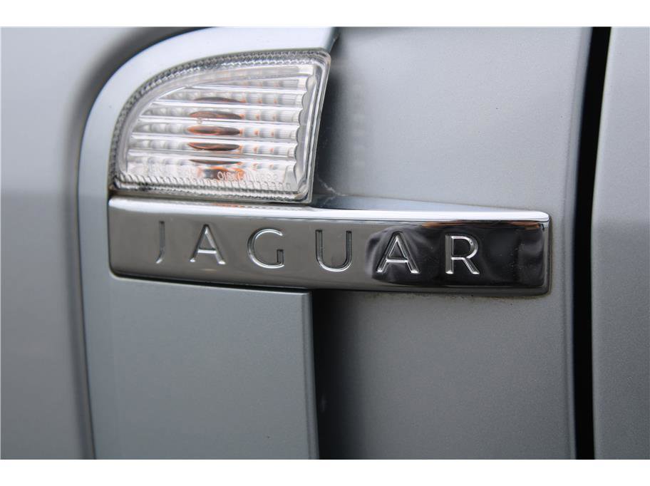Used 2007 Jaguar XK Convertible RWD image 40