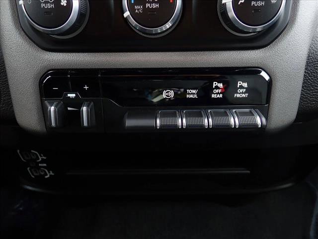 Used 2024 RAM 2500 Big Horn w/ Off Road Package image 18