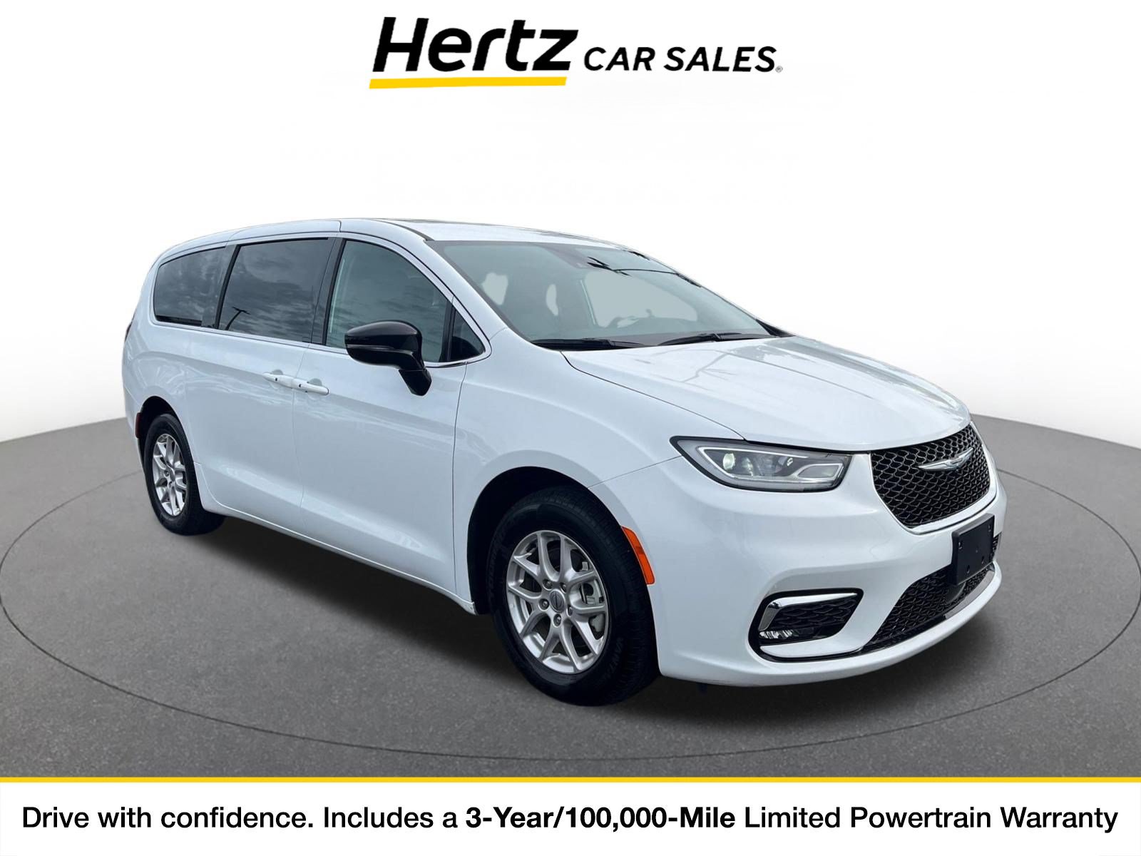 Used 2025 Chrysler Pacifica Select FWD image 1
