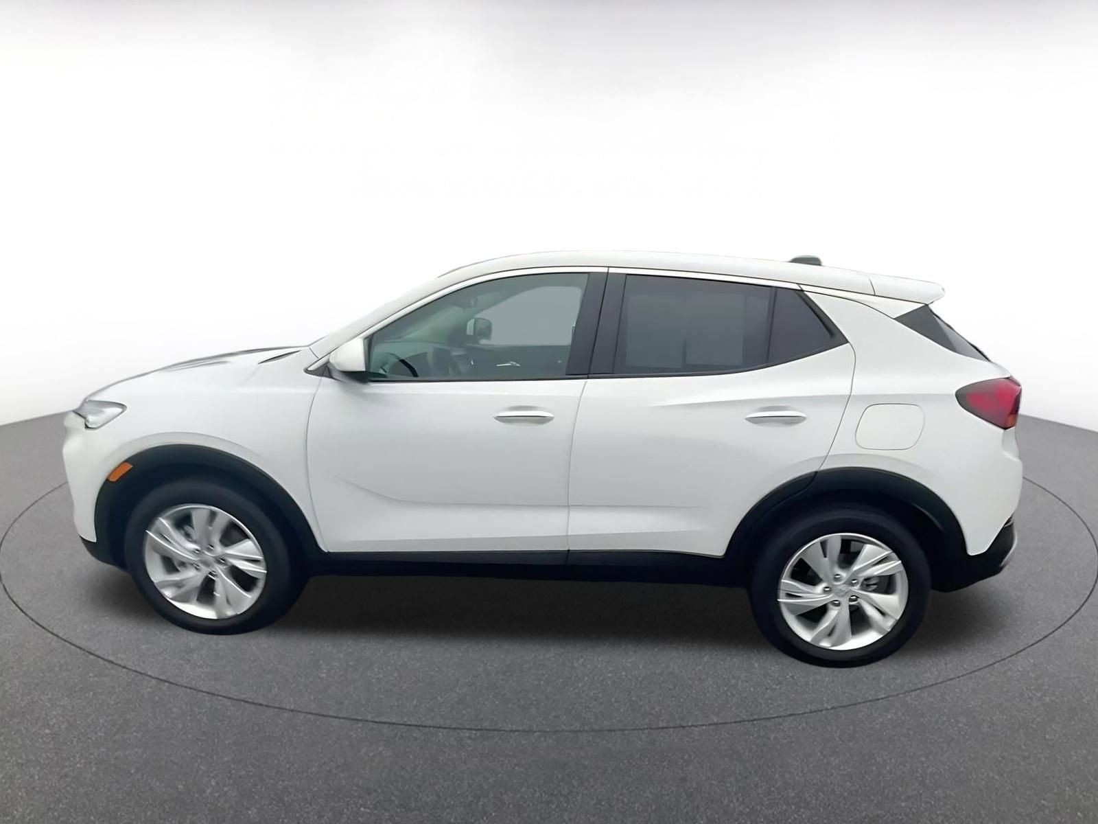 Used 2025 Buick Encore GX Preferred image 9