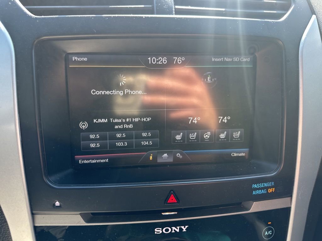 Used 2015 Ford Explorer Limited w/ Equipment Group 302A FWD image 12