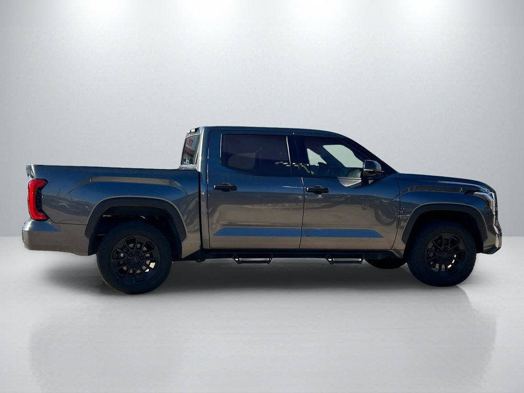 Used 2023 Toyota Tundra SR5 w/ SR5 Convenience Package AWD/4WD image 4