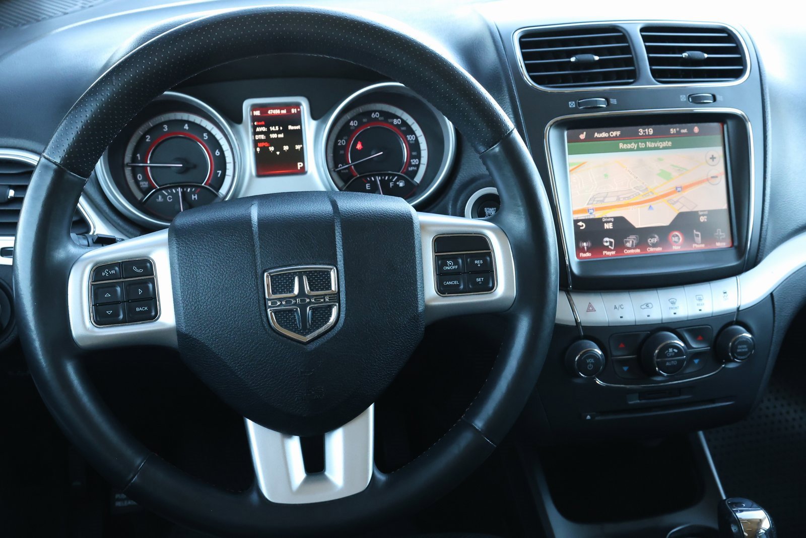 Used 2015 Dodge Journey R/T w/ Flexible Seating Group image 16