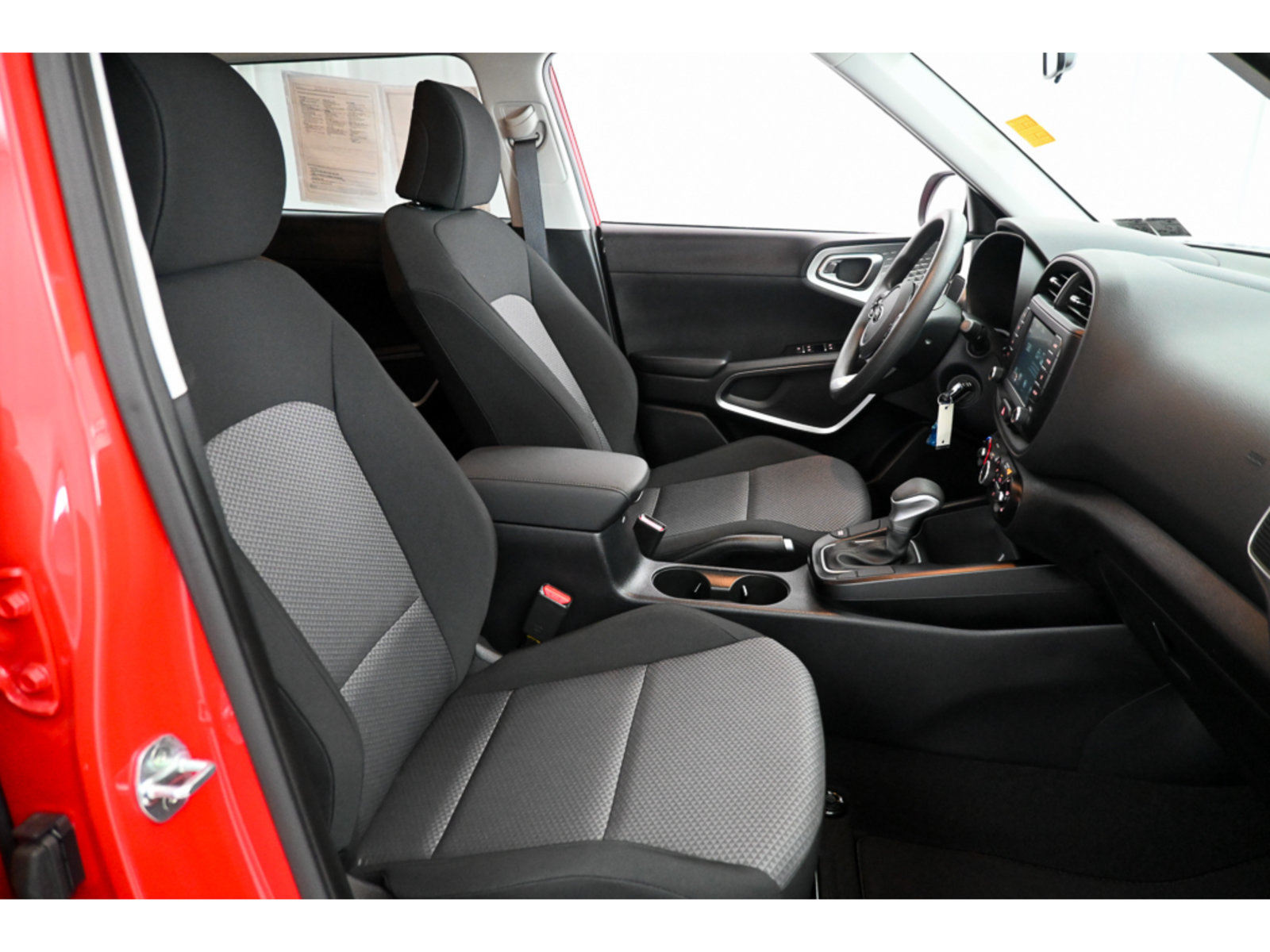 Certified 2021 Kia Soul LX FWD image 16