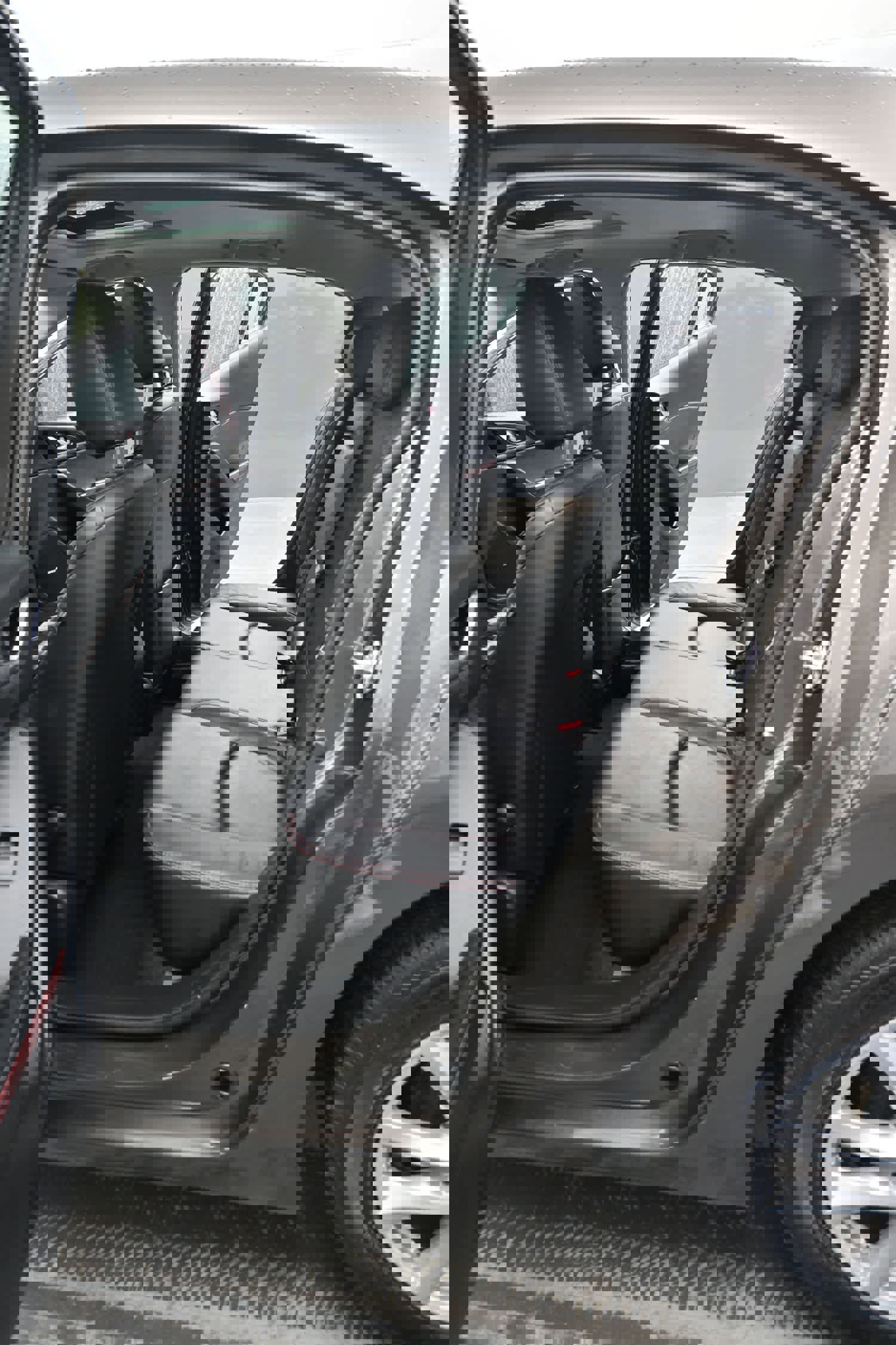 Used 2014 MAZDA MAZDA3 i Grand Touring image 14