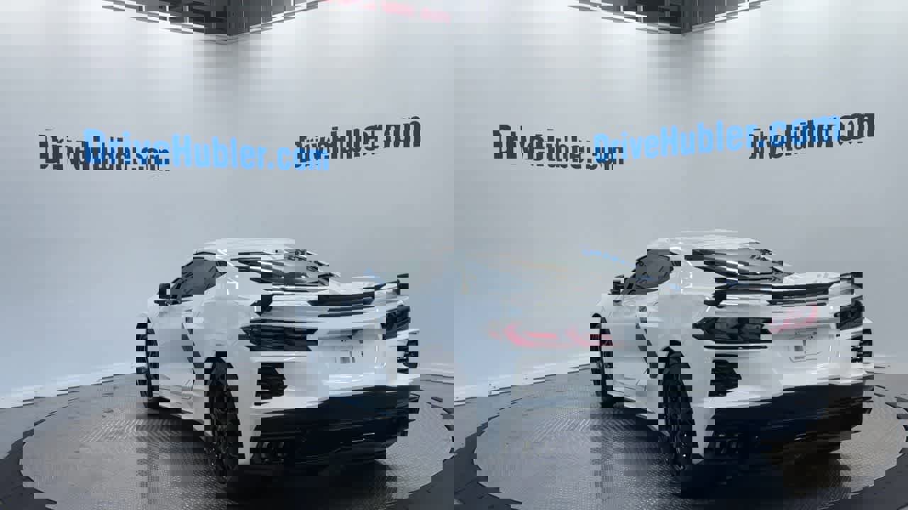 Used 2021 Chevrolet Corvette Stingray Premium Cpe w/ Z51 Performance Package image 3