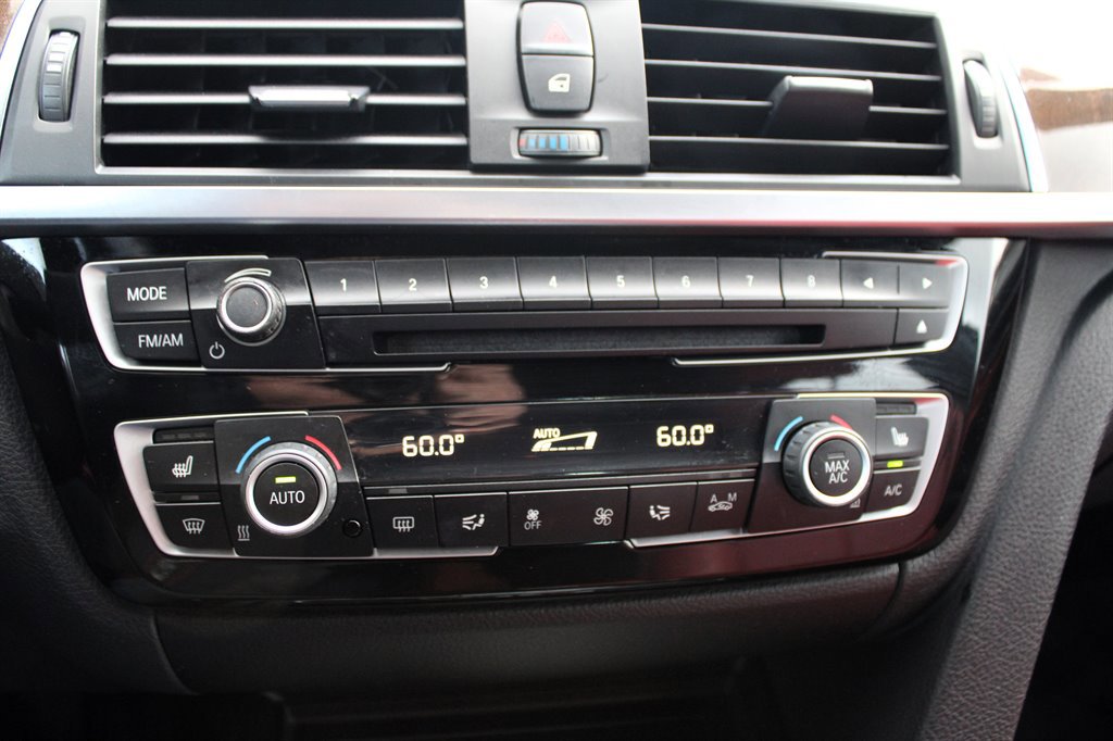 Used 2016 BMW 328d xDrive Wagon image 31