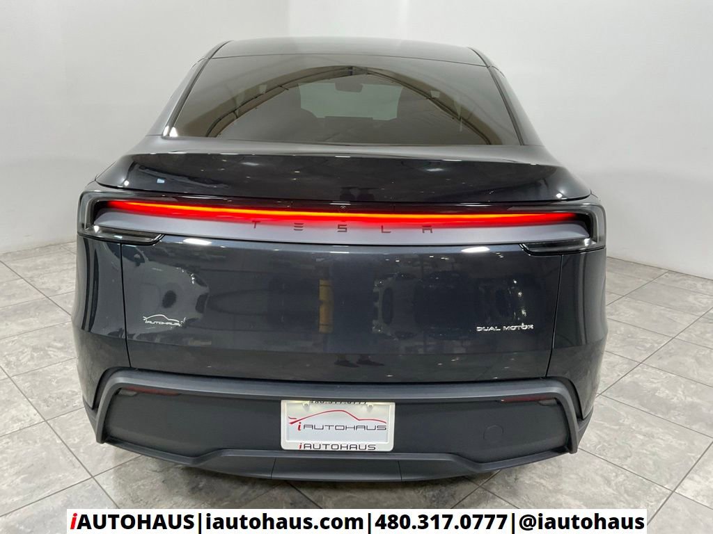 Used 2026 Tesla Model Y Long Range image 5