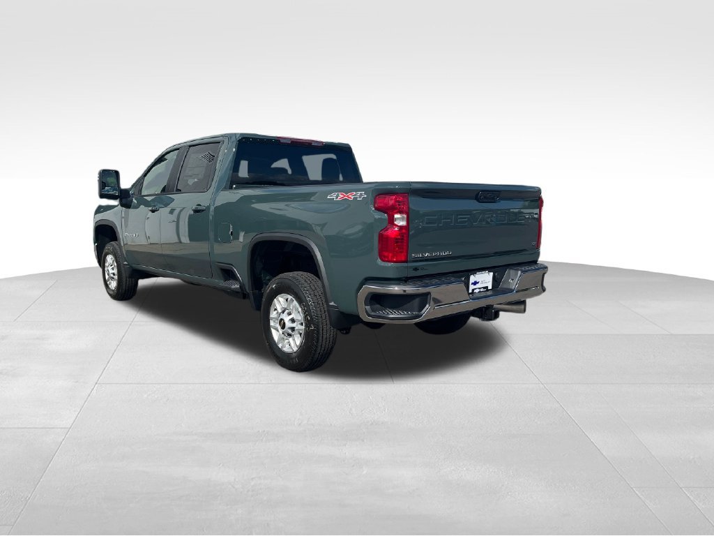New 2026 Chevrolet Silverado 2500 LT w/ Convenience Package AWD/4WD image 3
