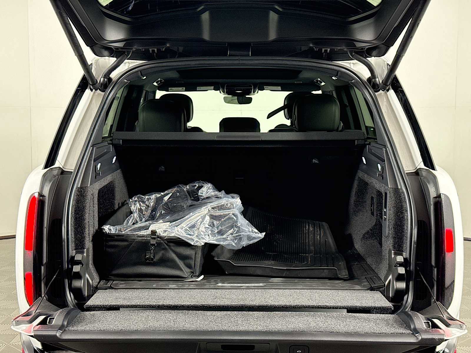 New 2026 Land Rover Range Rover SE AWD/4WD image 28
