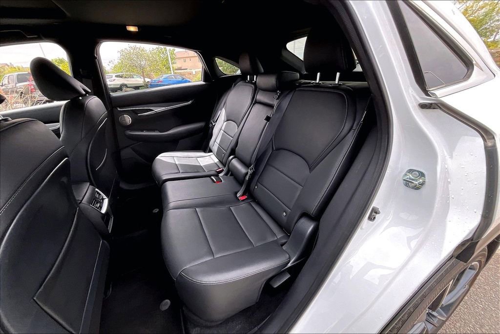 Used 2025 INFINITI QX55 Essential AWD/4WD image 25