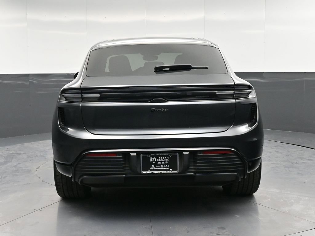 Certified 2024 Porsche Macan Turbo Electric image 7