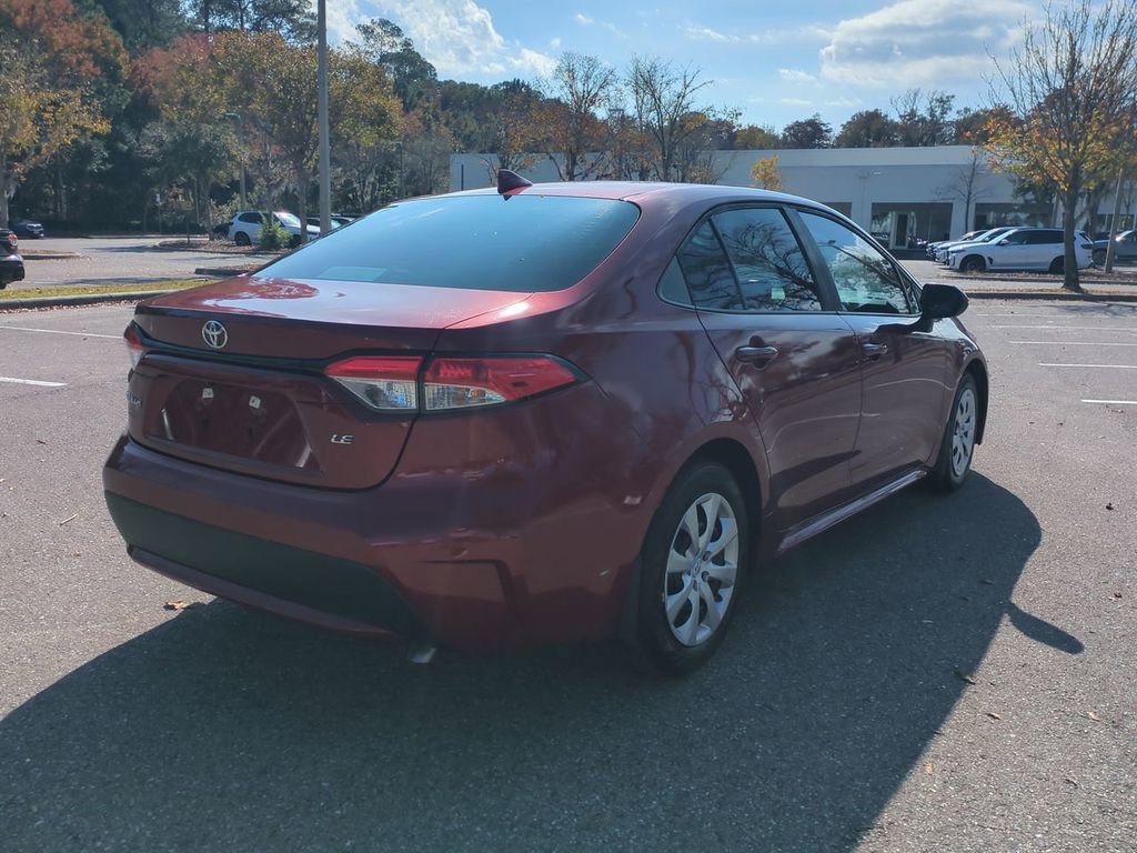 Certified 2022 Toyota Corolla LE image 5