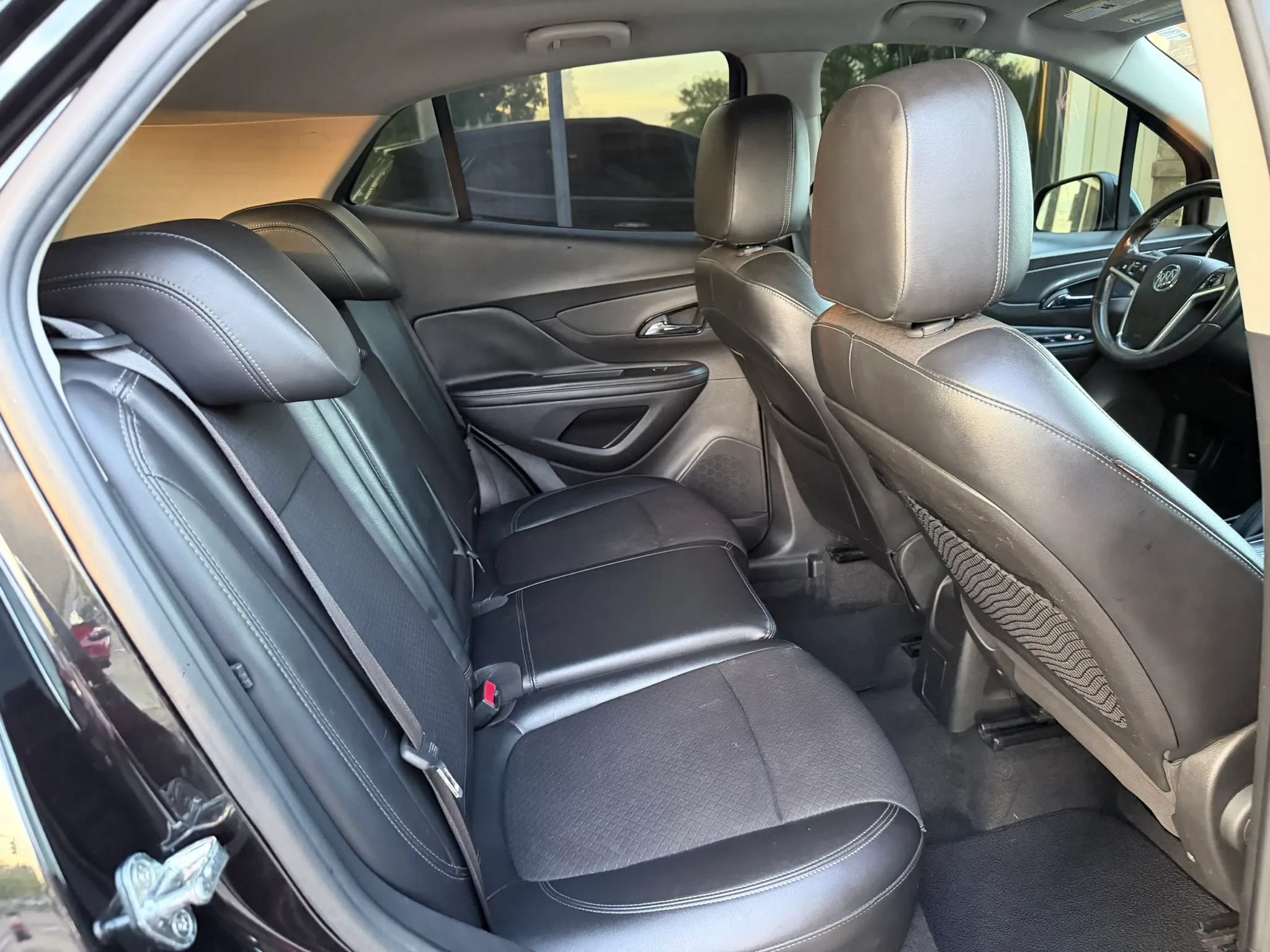 Used 2019 Buick Encore Preferred AWD/4WD image 27