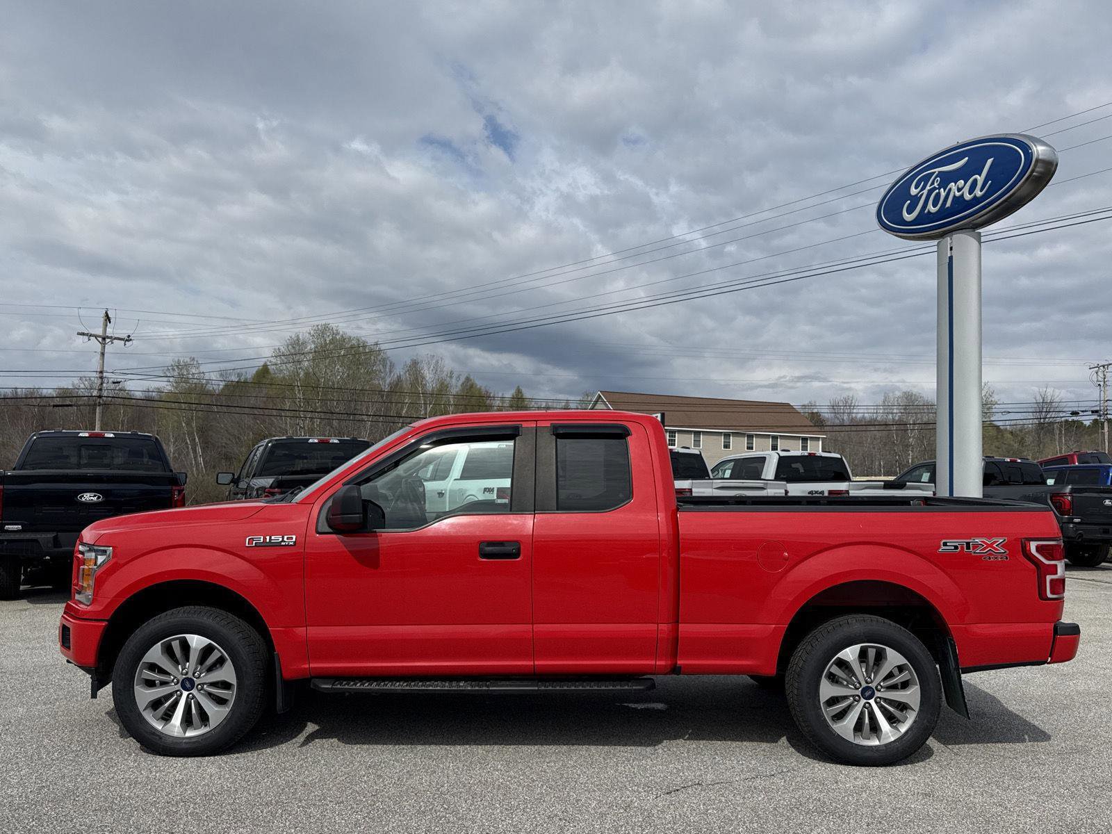Used 2018 Ford F150 XL w/ Equipment Group 101A Mid AWD/4WD image 4