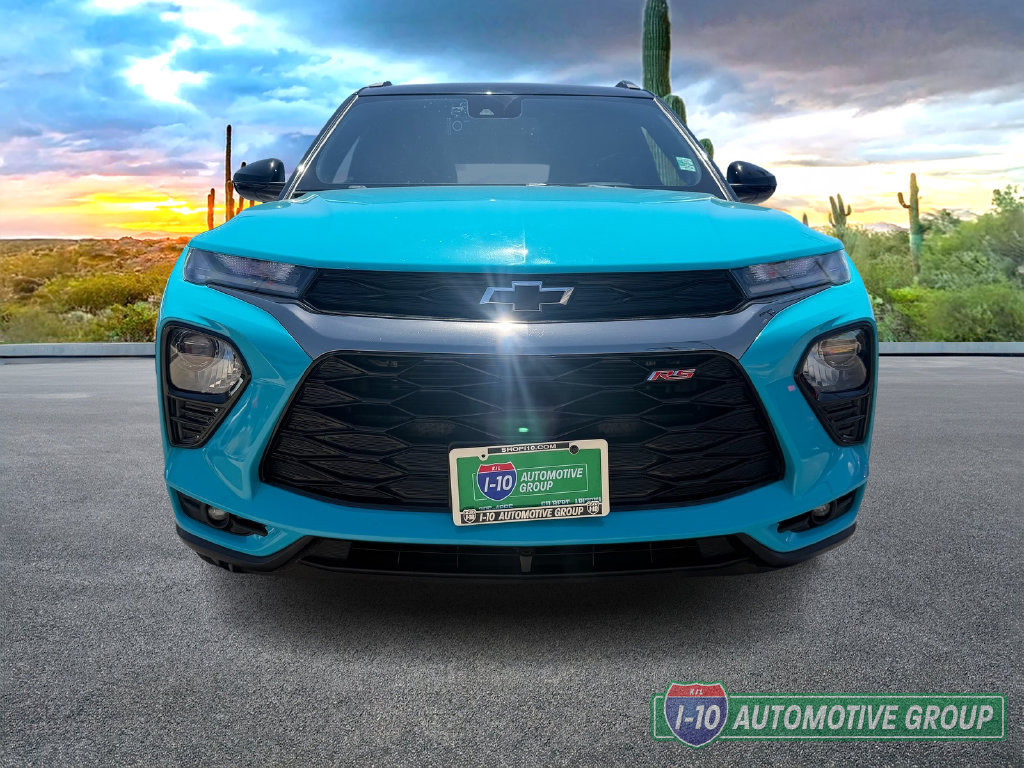 Used 2021 Chevrolet TrailBlazer RS w/ Sun and Liftgate Package FWD image 11