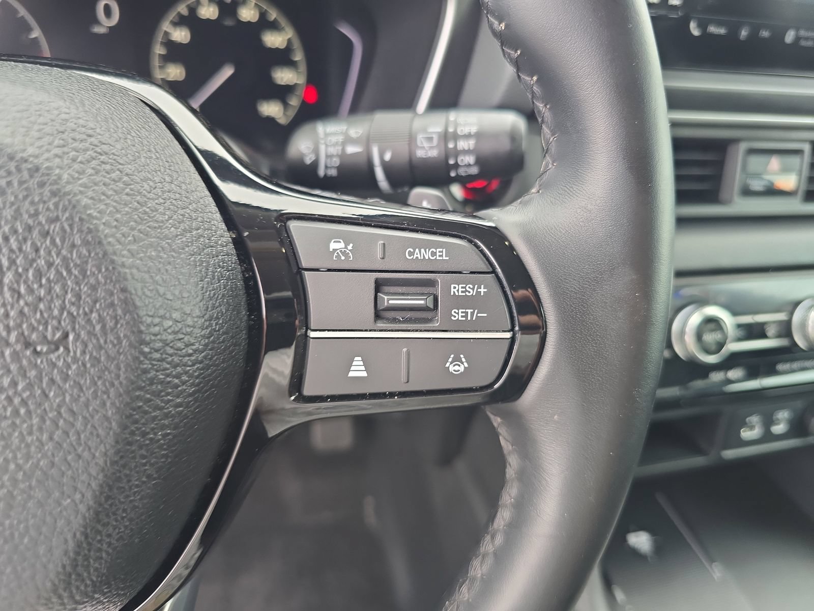 Certified 2025 Honda Pilot EX-L image 23