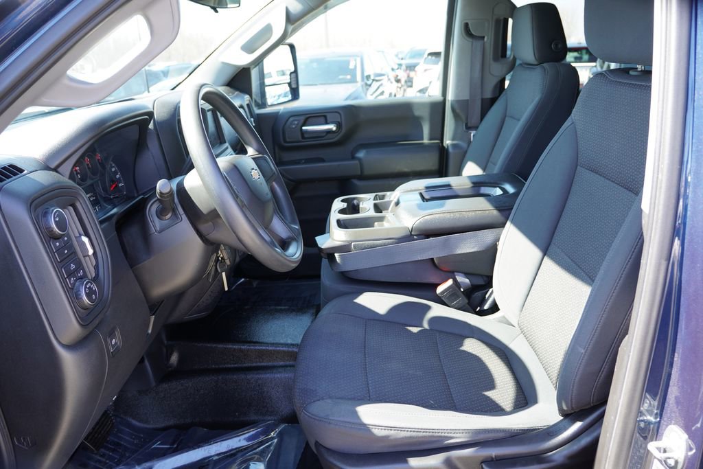 Used 2020 Chevrolet Silverado 3500 W/T w/ Gooseneck/5TH Wheel Package image 16