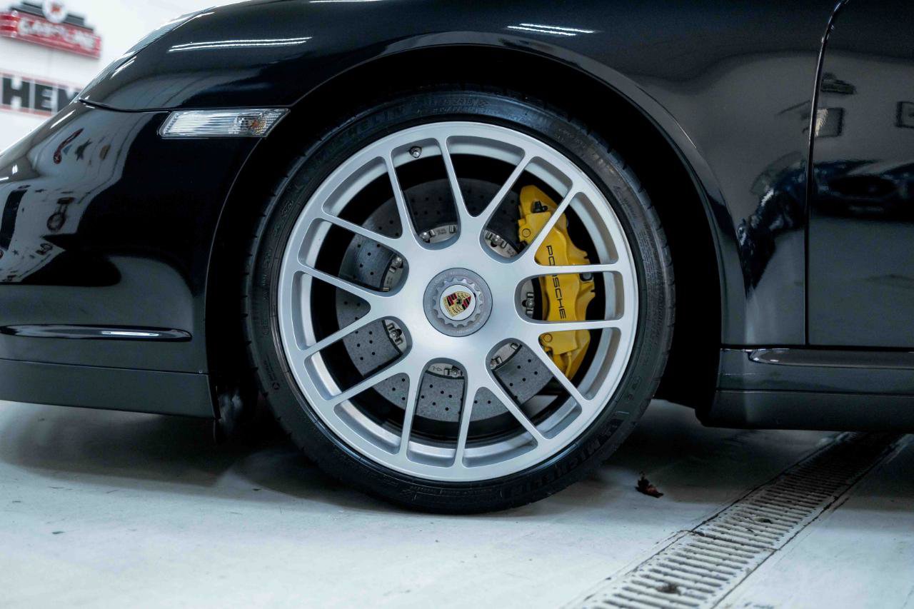 Used 2011 Porsche 911 Turbo S image 34