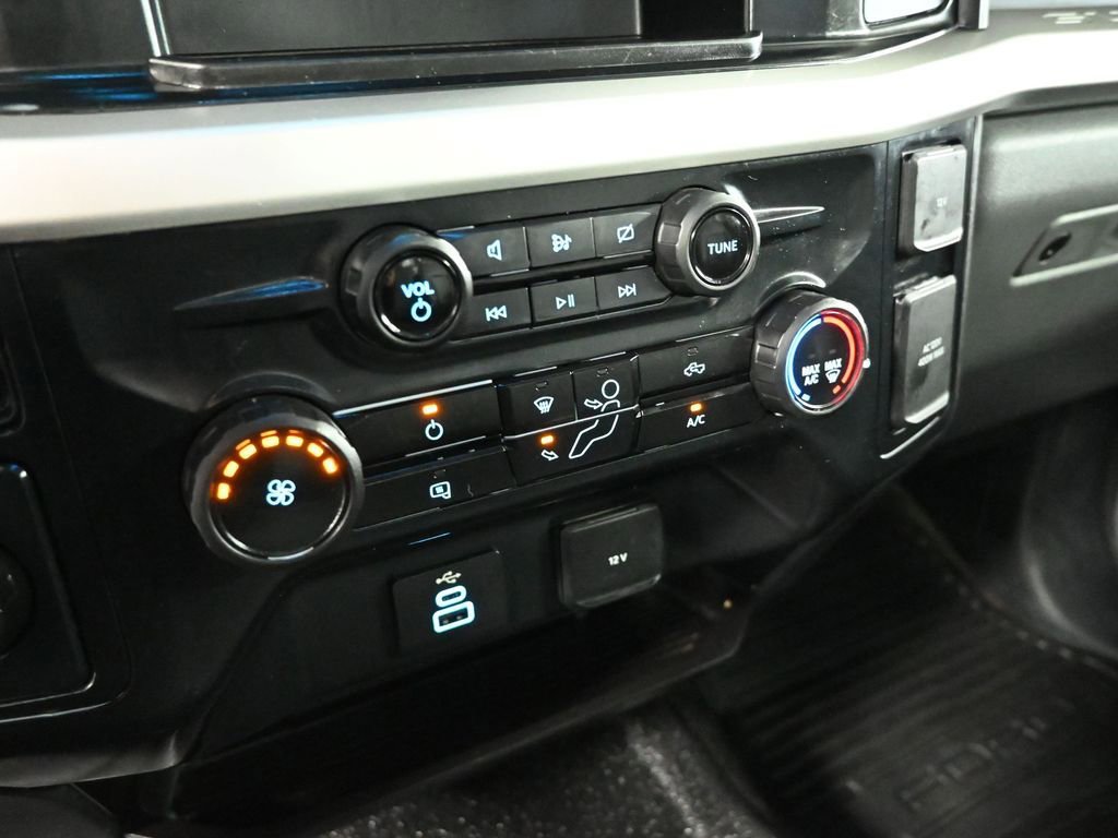 Certified 2023 Ford F450 XL w/ XL Chrome Package image 16