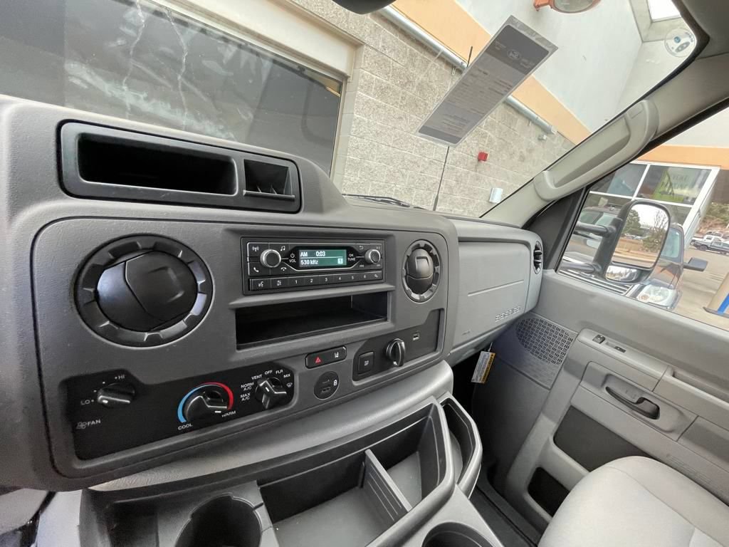 New 2024 Ford E-450 and Econoline 450 Super Duty w/ Driver's Safety Package RWD image 19