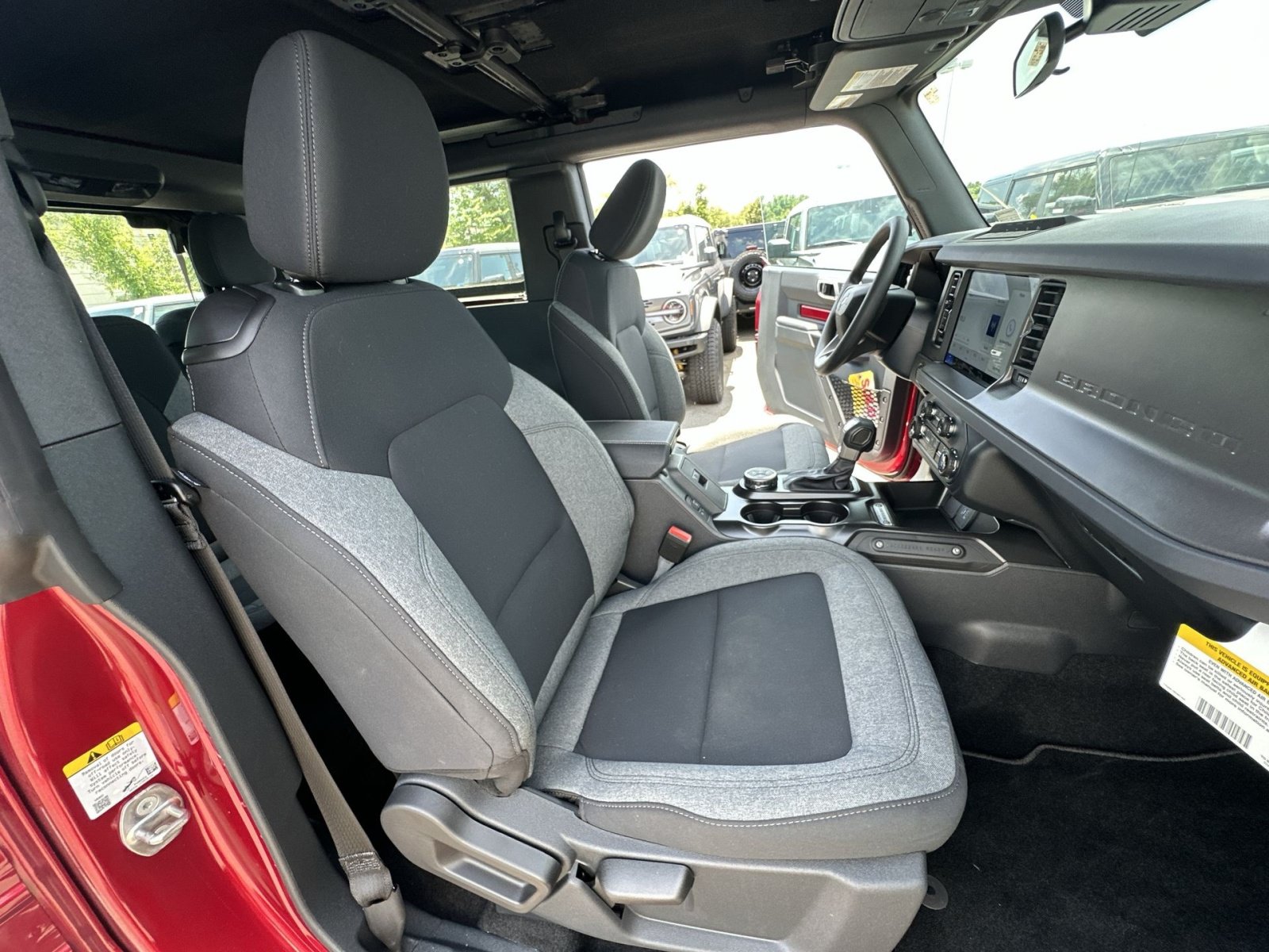 New 2025 Ford Bronco 2-Door w/ Sasquatch Package AWD/4WD image 33
